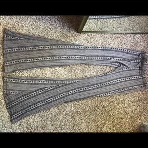 PATTERNED BOHEMIAN PANTS